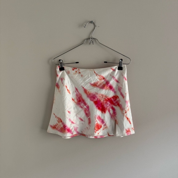 3/$20⚡️ Princess Polly White Pink Orange Tie Dye Side Slit Mini Skirt Fun Funky - Picture 7 of 13